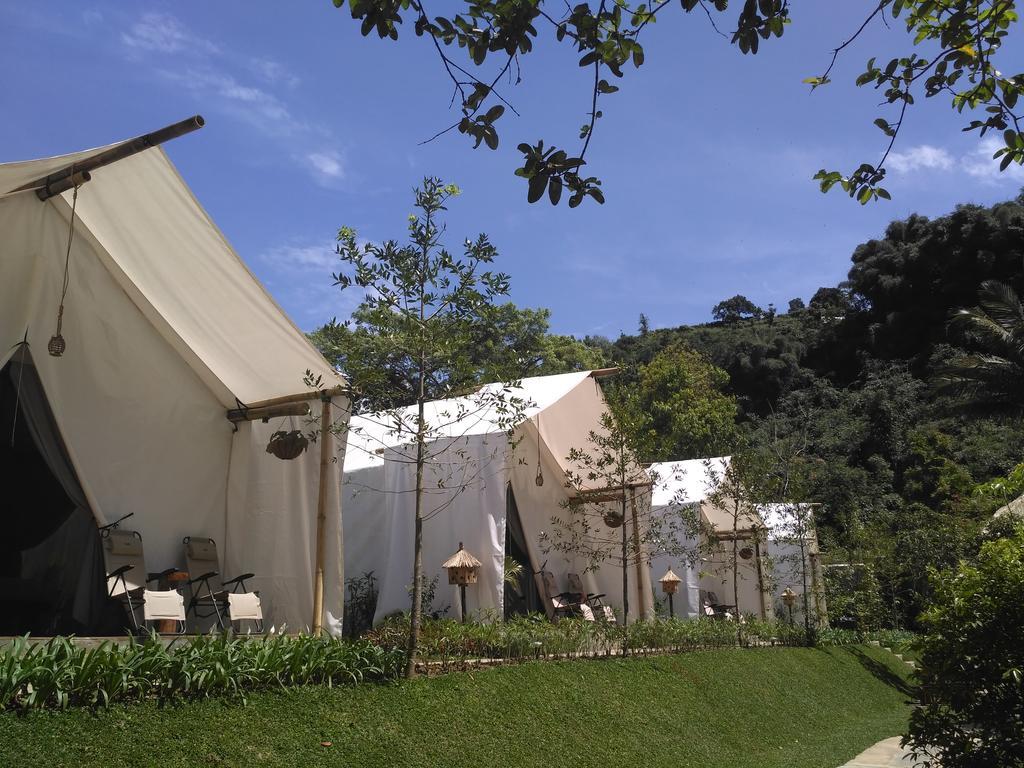 Maribaya Glamping Tent Bandung Buitenkant foto