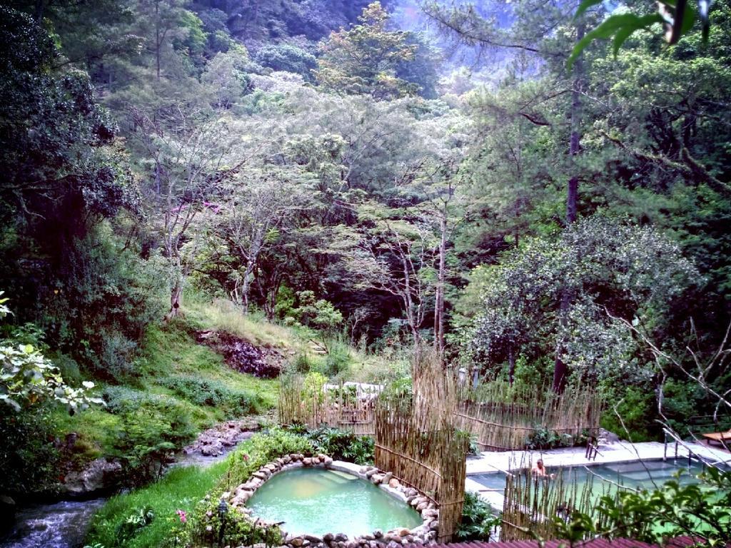 Maribaya Glamping Tent Bandung Buitenkant foto